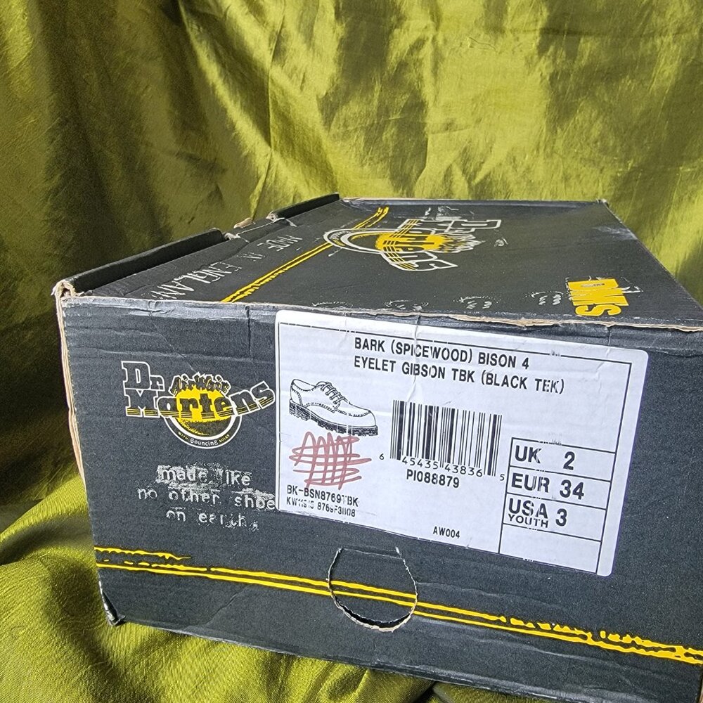 VINTAGE Dr. Martens 8769 Spicewood Bison Gibsons MIE UK 2 (Fits like US W5) NIB - Picture 10 of 10